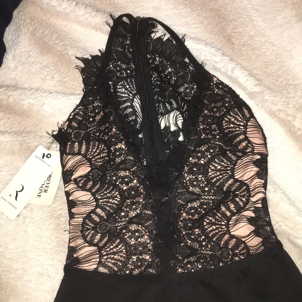 RARE LONDON BODYSUIT🖤